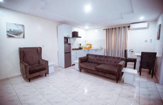 Photo 1 - Immaculate 1-bed Apartment in Lagos