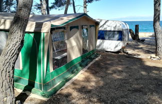 Photo 1 - Room in Cabin - Caravan Near the sea 1