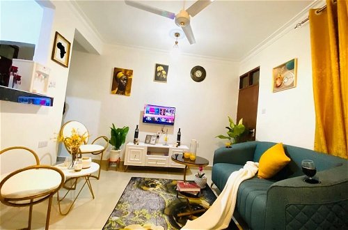 Foto 19 - Lux Suites Bamburi Cozy Apartments