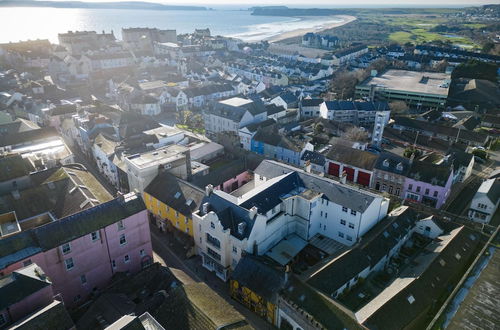 Foto 4 - Cosy At The Mews - 2 Bedroom Apartment - Tenby