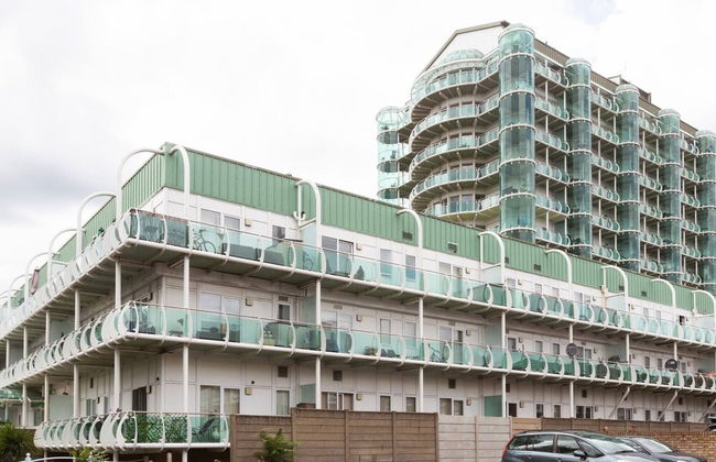 Skyvillion - Tower Point Enfield 1bed With Balcony - Foto 12