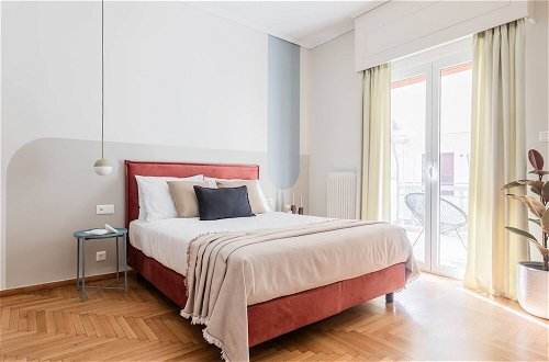 Foto 2 - Petite 1BR Apartment in Exarchia