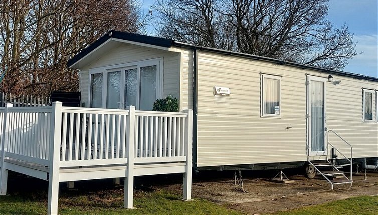 Foto 1 - Impeccable 3-bed Caravan in Clacton-on-sea