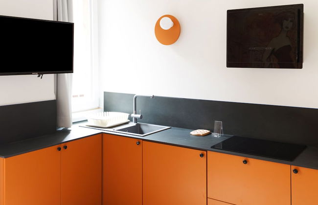 JOIVY Smart 1-Bed W/ Modern Amenities - Photo 7