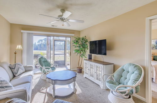 Photo 16 - Pawleys Island Condo w/ Screened Porch + Golfing