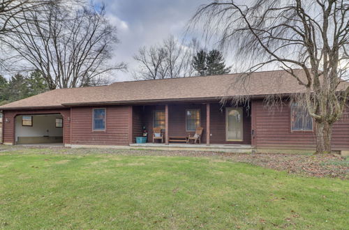 Photo 3 - Charming Newark Home < 10 Mi to Buckeye Lake