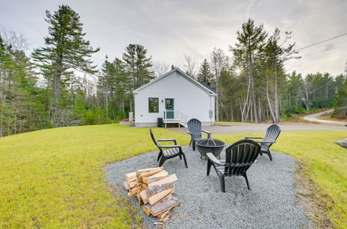 Foto 1 - Ellsworth Vacation Rental w/ Fire Pit & Gas Grill