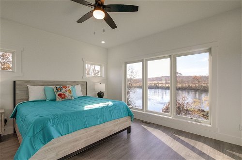 Foto 17 - Bright Cotter Vacation Rental w/ White River Views