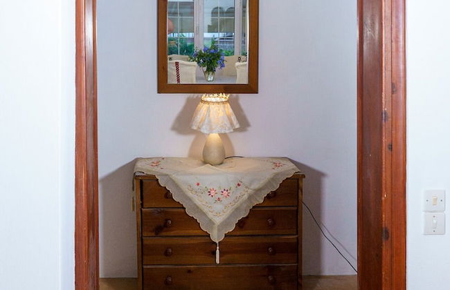EMPHASIS Traditional House - Photo 22