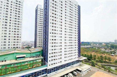 Foto 23 - Modern And Classic 2Br At Green Pramuka City Apartment