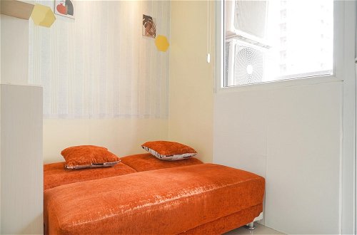 Photo 20 - Modern And Classic 2Br At Green Pramuka City Apartment