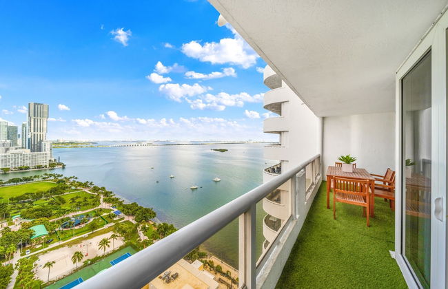 Modern Apartments Biscayne Bay - Photo 55