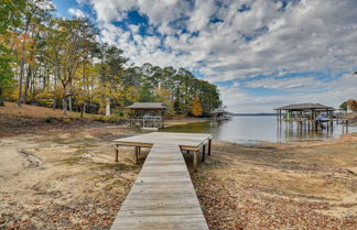 Foto 1 - Beachfront Dadeville Family Escape on Lake Martin