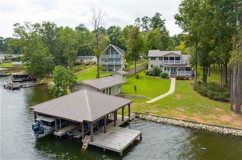Photo 40 - Milledgeville Home w/ Private Dock & Dock House