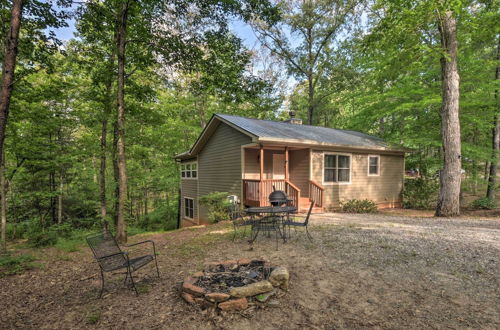 Photo 22 - The Wishing Well Cabin w/ Pool Table & Firepit