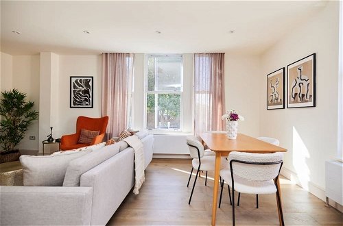 Photo 15 - The Wandsworth Haven - Bright 2bdr Flat