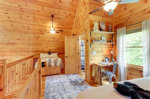 Photo 17 - Blue Ridge Cabin Rental w/ Deck & Screened Porch