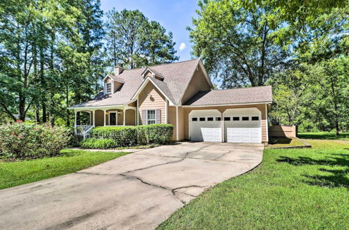 Photo 36 - Lakefront Macon Home w/ Pool, Dock & Fire Pit