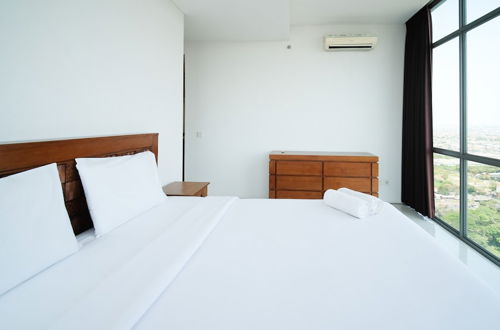 Foto 6 - Homey 1Br With Extra Room Apartment At Aryaduta Residence Surabaya