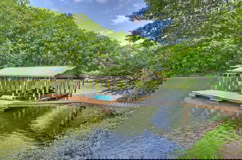 Foto 63 - Hummingbird Home by Avantstay Boat House + Dock