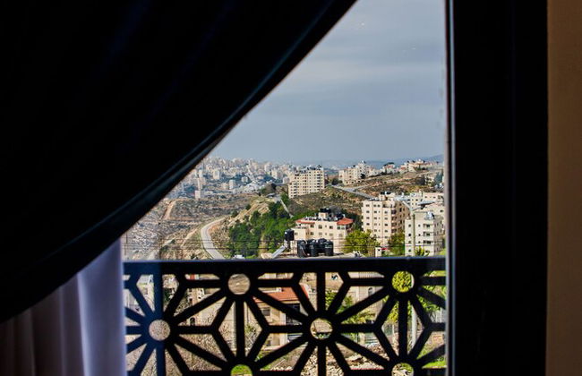 Al-Istiklal Suites - Photo 27