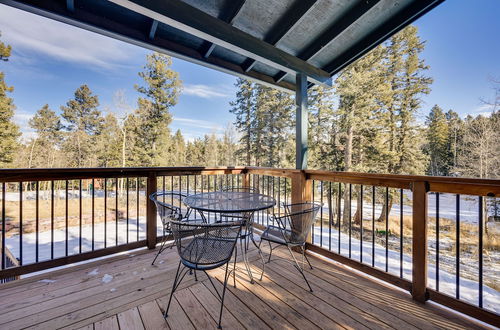 Photo 4 - Pet-friendly Florissant Cabin w/ Fire Pit