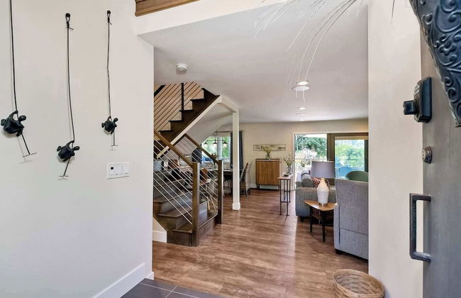 Fresh & Modern 3 BDR Just Blocks From Beach! - Foto 26
