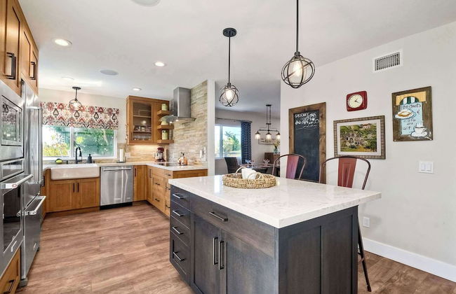 Fresh & Modern 3 BDR Just Blocks From Beach! - Foto 13