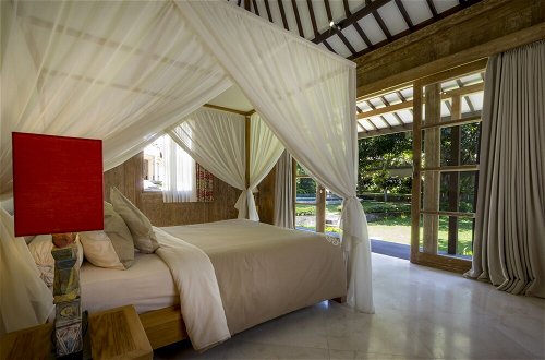 Foto 5 - Best Selling 4 Bedrooms Pool Villa in Uluwatu Included Breakfast