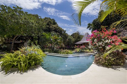 Photo 16 - Best Selling 4 Bedrooms Pool Villa in Uluwatu Included Breakfast