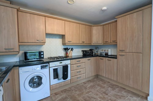 Photo 7 - Beautiful & Homely, 2BD Flat - Manchester
