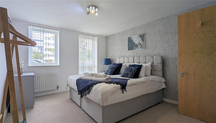 Photo 1 - Beautiful & Homely, 2BD Flat - Manchester
