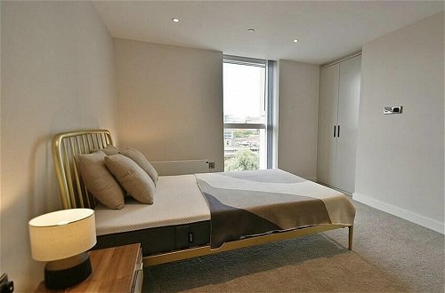 Foto 2 - Top Floor 3-bed Penthouse in Manchester