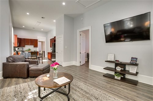 Photo 2 - Newly Remodeled Nola House: Central Location