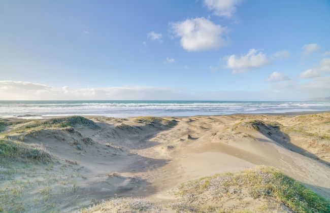 Chic Fort Bragg Vacation Rental - Walk to Beach - Foto 17