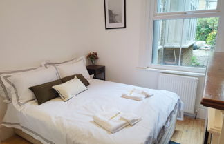 Foto 3 - Charming 2-bed Apartment in London