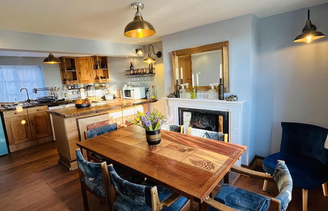 3br-fireplace-hottub-garden-parking - Foto 20