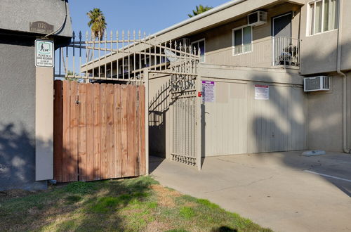 Photo 15 - 2nd-floor Fresno Apt w/ Shared Grill & Dining Area