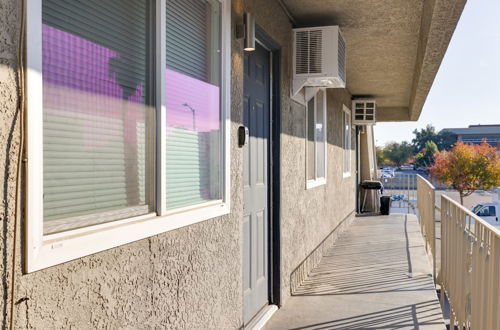 Photo 6 - 2nd-floor Fresno Apt w/ Shared Grill & Dining Area