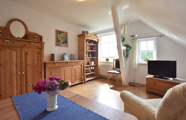 Landhauswohnung in Kroepelin mit Grossem Garten - Foto 1
