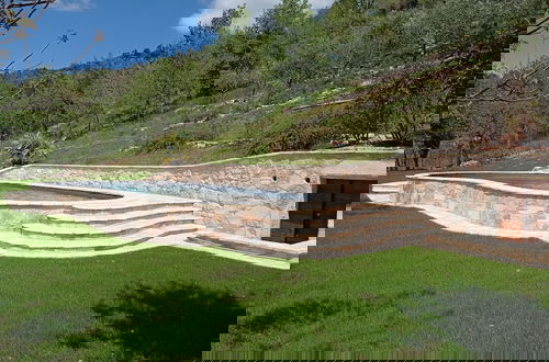 Foto 57 - Graceful Holiday Home in Acqualagna With Swimming Pool