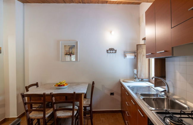 Graceful Holiday Home in Acqualagna With Swimming Pool - Photo 24