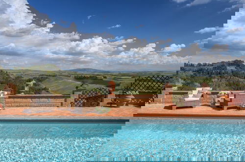 Foto 15 - Beautiful Villa in Peccioli With Private Swimming Pool
