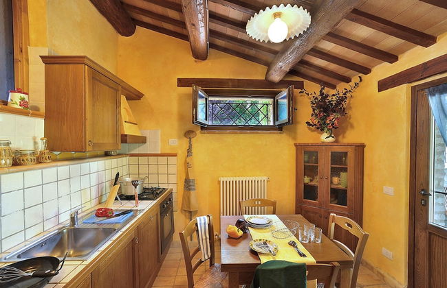 Holiday Home in Pontano With Garden - Foto 11
