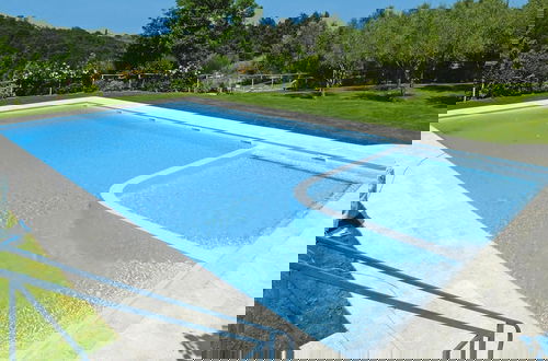 Photo 8 - Apartment in Tuscany With Pool & Golf