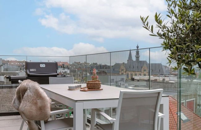 Luxurious Penthouse With Beautiful Seaview - Photo 24