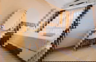 Foto 2 - Good Deal And Restful 1Br Apartment Tamansari Skylounge Makassar
