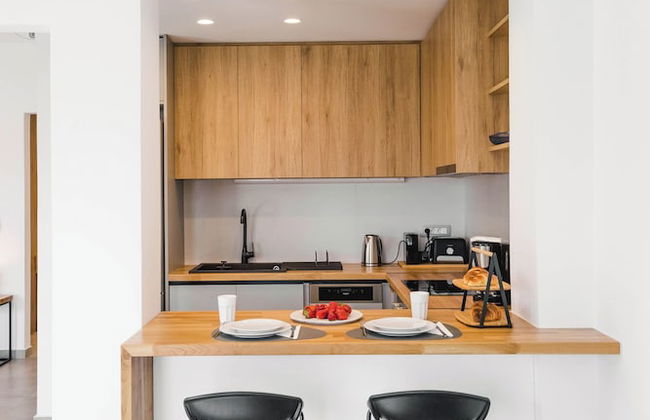 Hermes & Dione - Photo 37