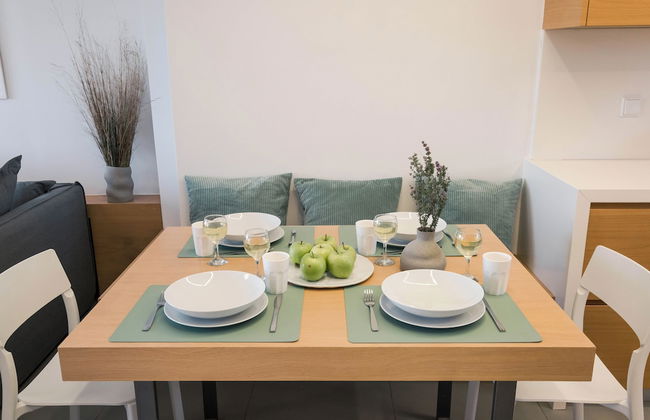 Hermes & Dione - Photo 33