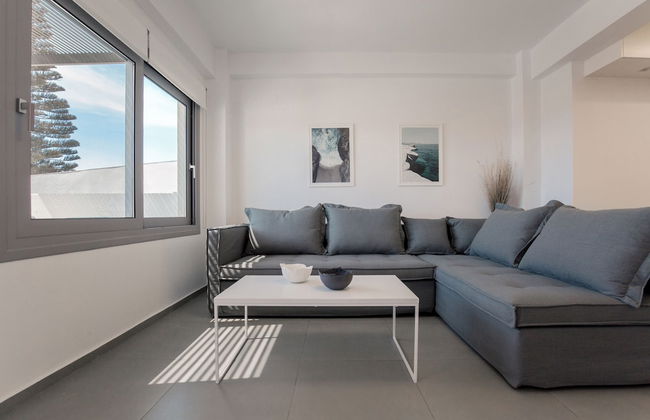 Hermes & Dione - Photo 41